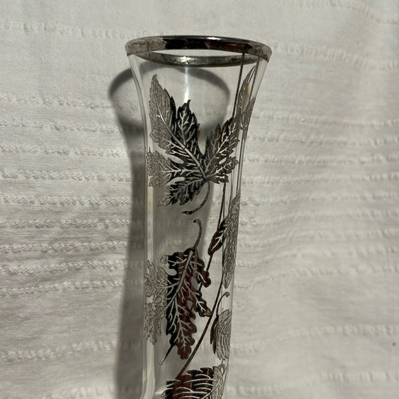 Vintage Sterling Silver City Overlay Bud Vase Leaf Leaves Pattern 6” Shabby Chic - Picture 5 of 15